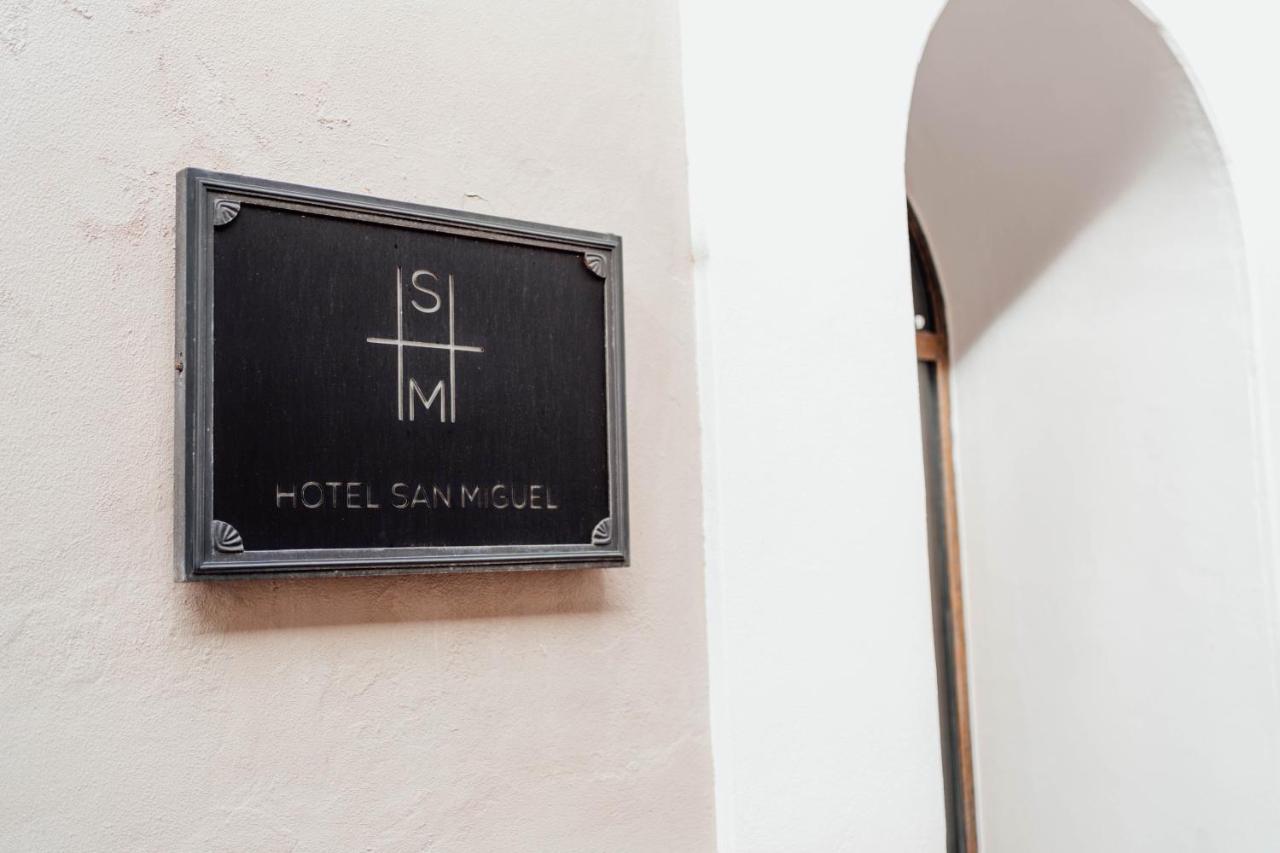 Hotel San Miguel Маон Экстерьер фото