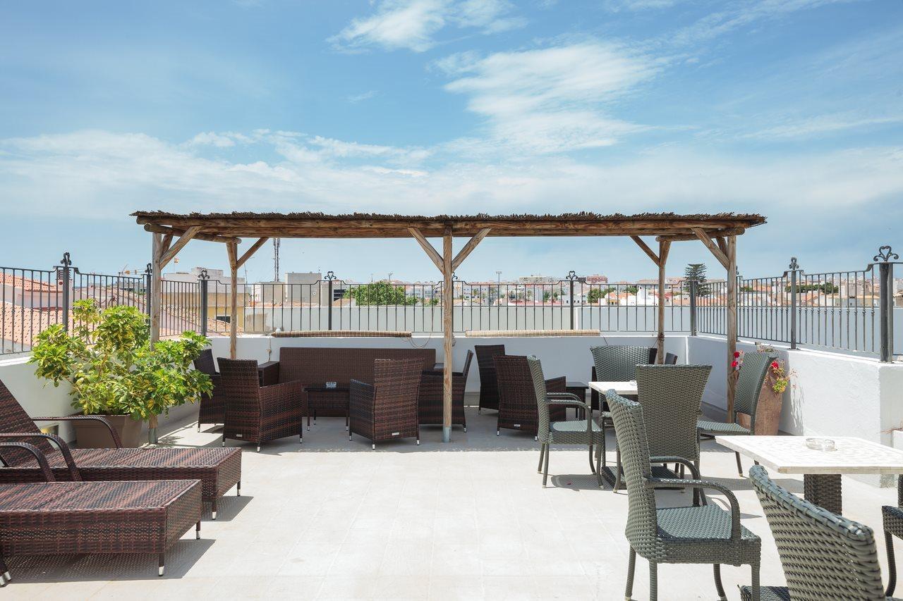 Hotel San Miguel Маон Экстерьер фото