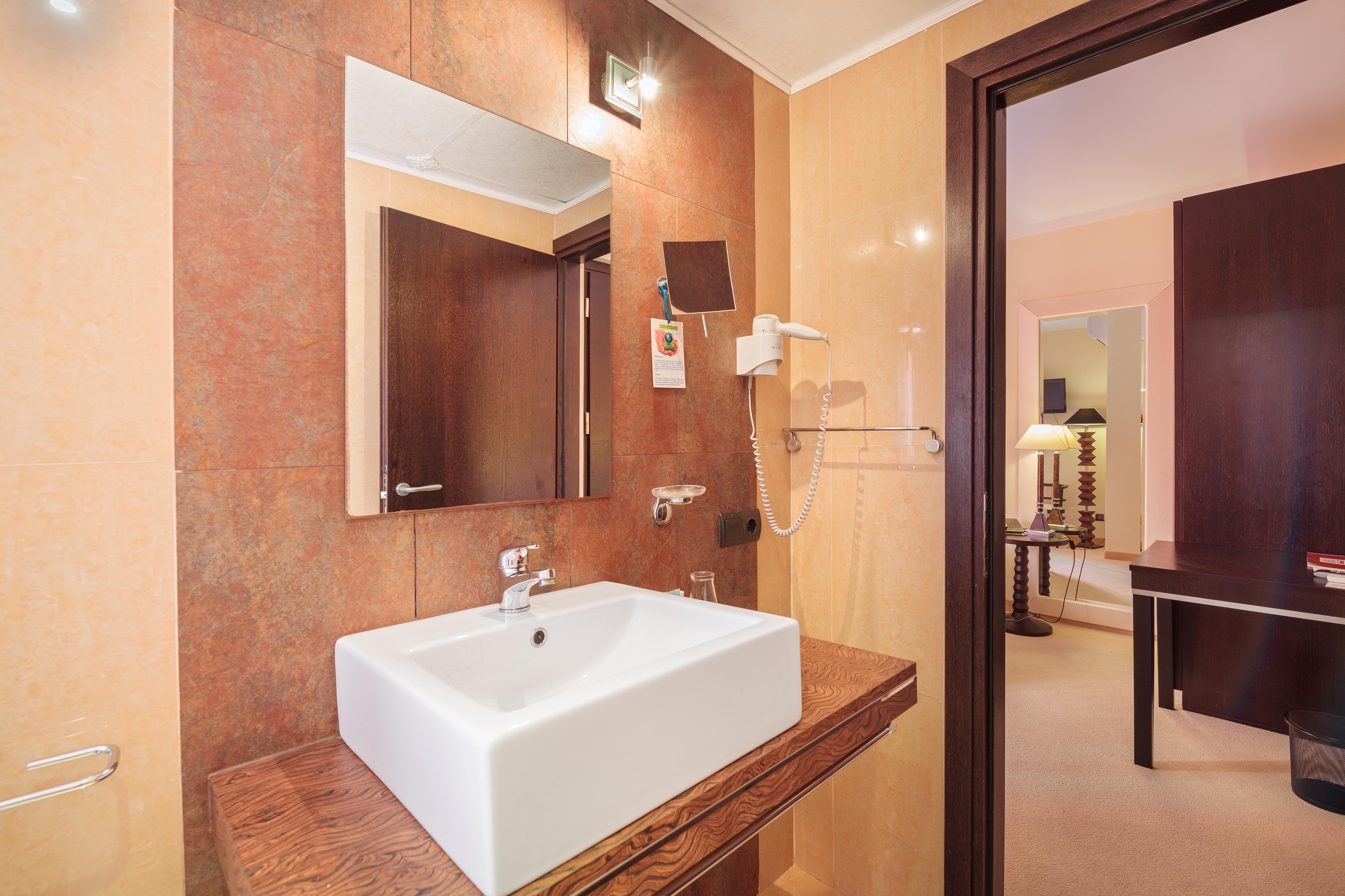 Hotel San Miguel Маон Экстерьер фото