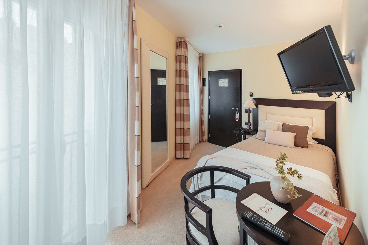 Hotel San Miguel Маон Экстерьер фото