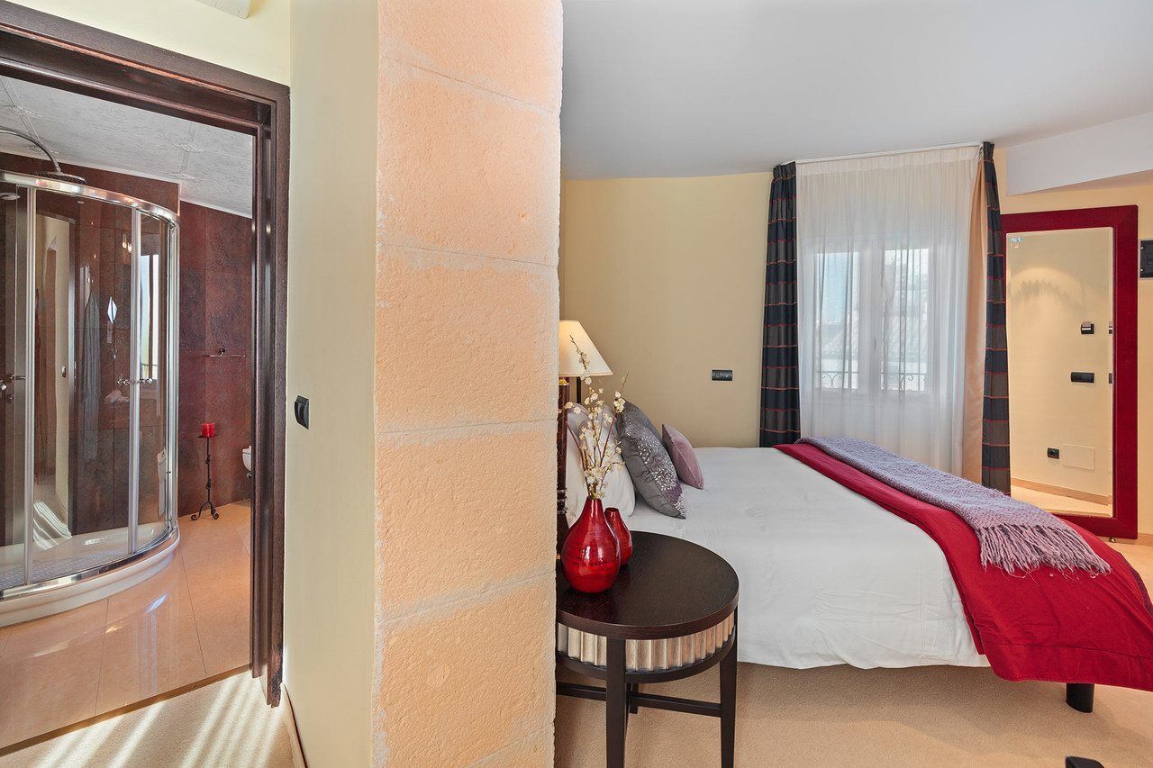 Hotel San Miguel Маон Экстерьер фото